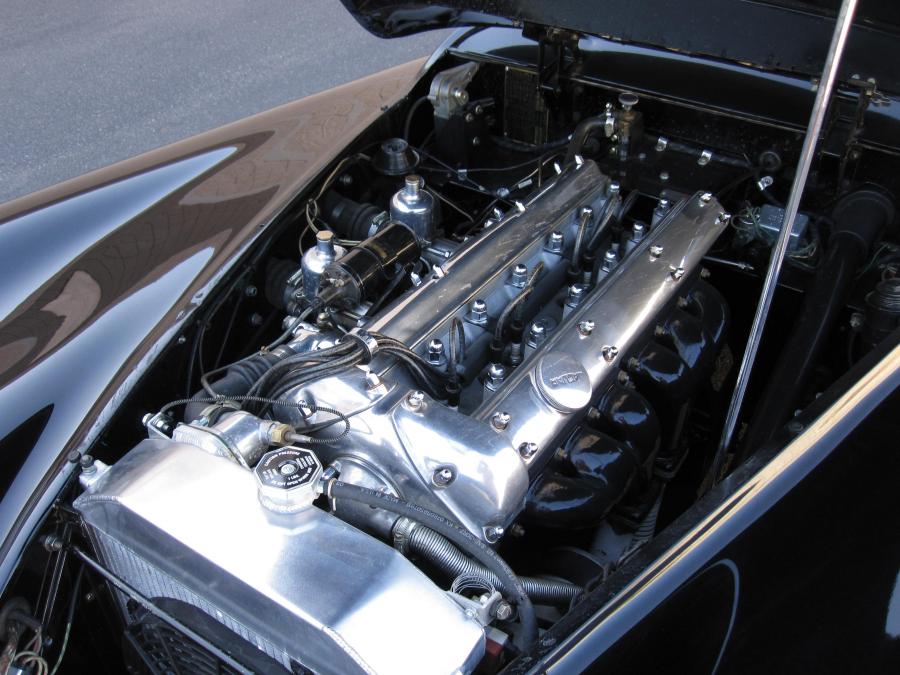  Jaguar XK120 Drophead Coupe 1954 года  (фото 18 из 27)